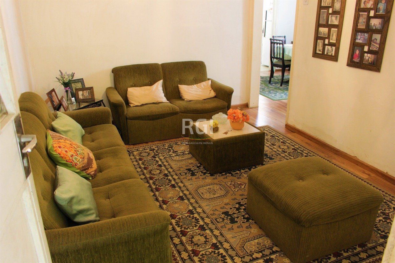 Casa, 3 quartos, 208 m² - Foto 1