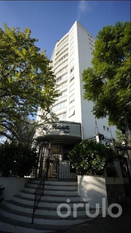 Apartamento de 3 quartos, suíte e 2 vagas de garagem no bairro Higienópolis POA