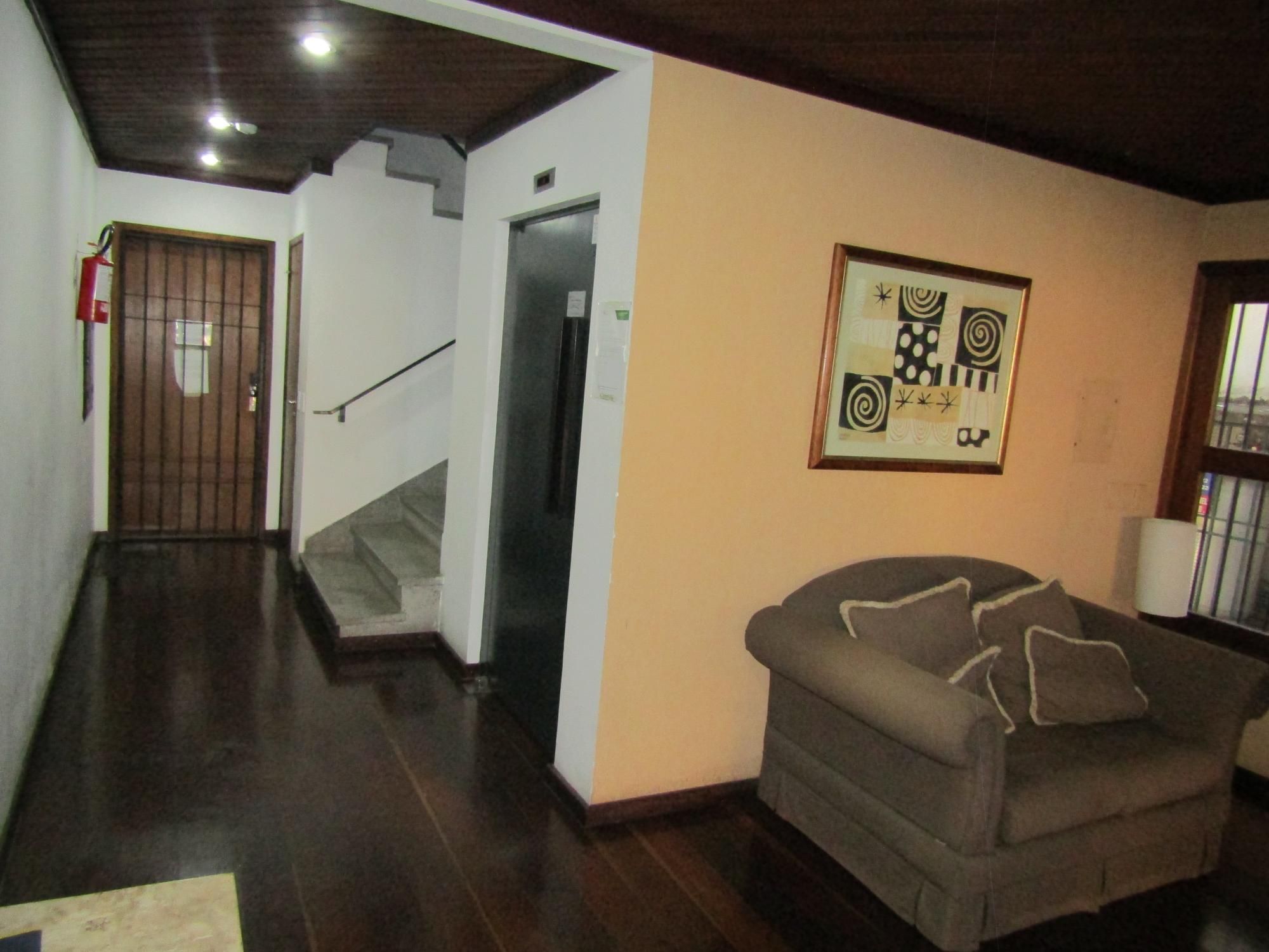 Apartamento à venda com 2 quartos, 83m² - Foto 3