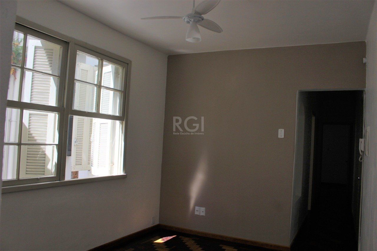 Apartamento à venda com 2 quartos, 56m² - Foto 3