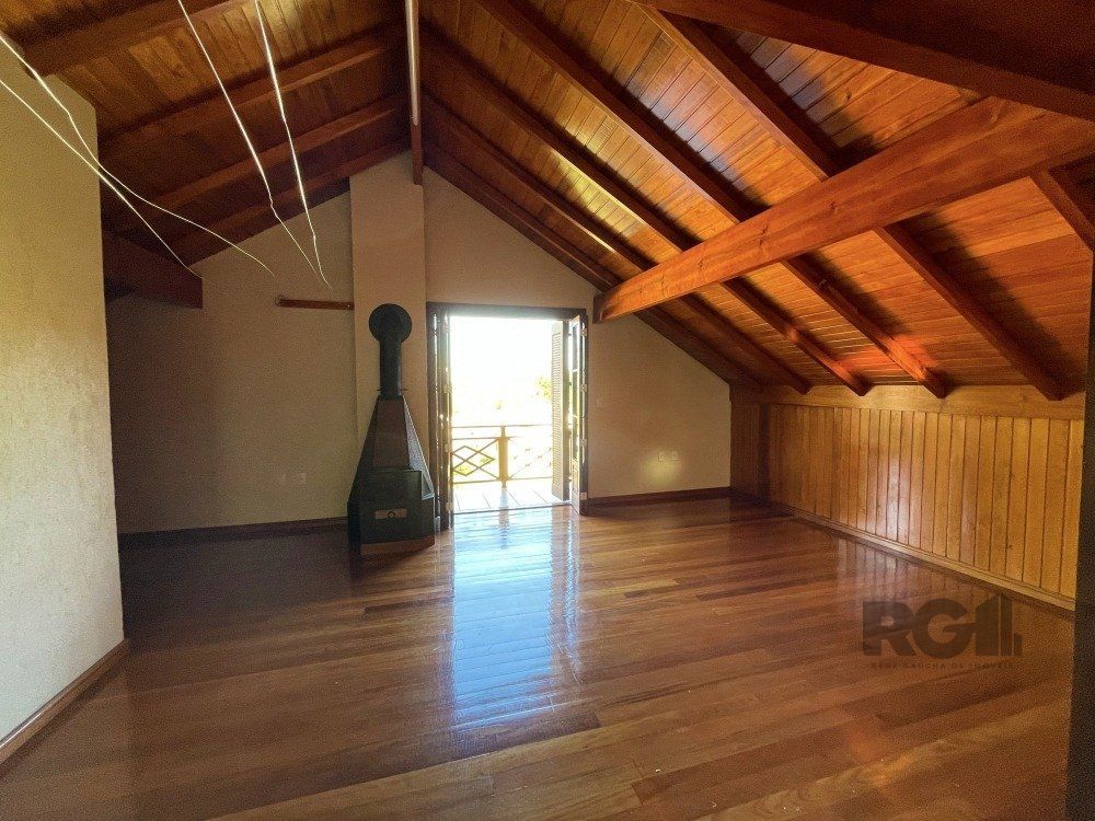 Casa à venda com 3 quartos, 200m² - Foto 9