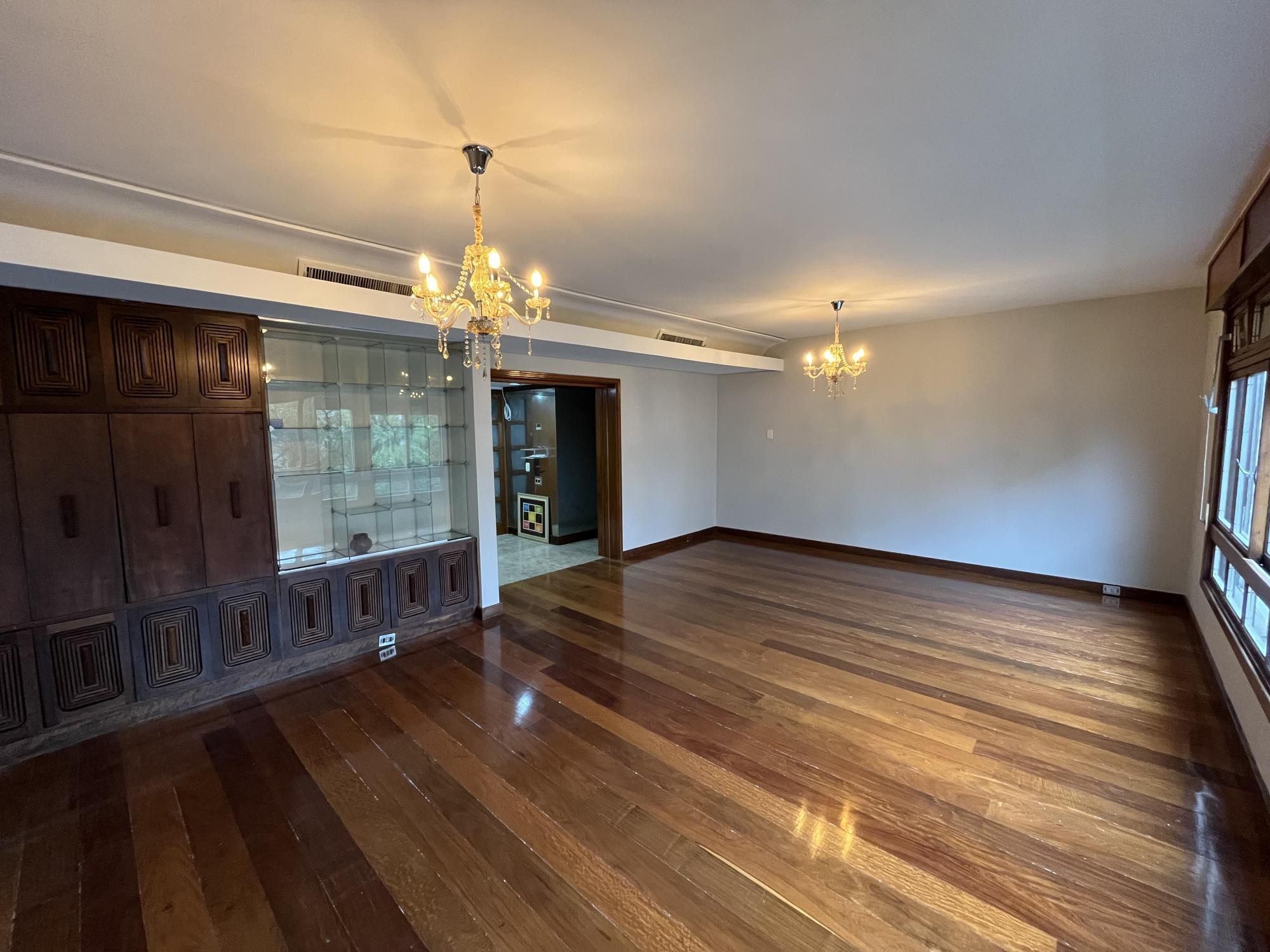 Apartamento à venda com 3 quartos, 249m² - Foto 6