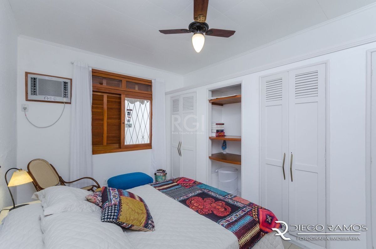 Casa à venda com 4 quartos, 216m² - Foto 10