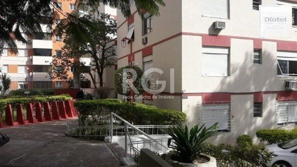 Apartamento de 2 quartos no bairro Camaquã em Porto Alegre — foto 2