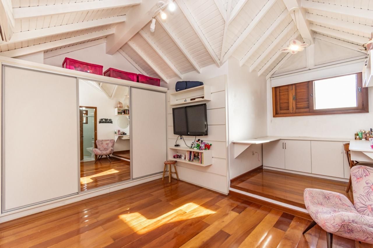 Casa, 4 quartos, 287 m² - Foto 40