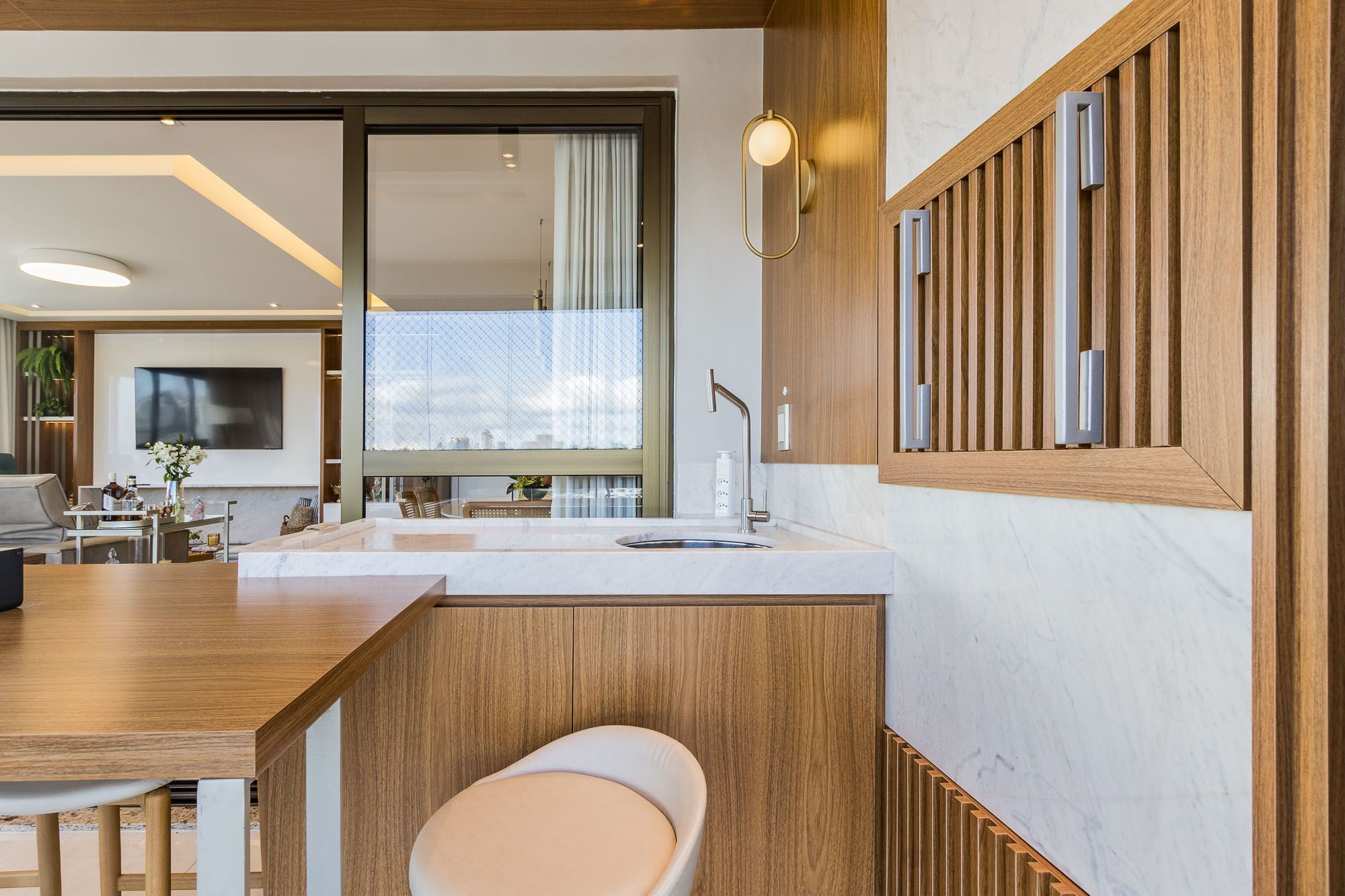 Apartamento à venda com 3 quartos, 123m² - Foto 12