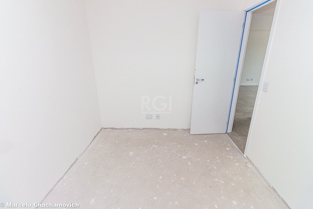 Apartamento à venda com 2 quartos, 68m² - Foto 23