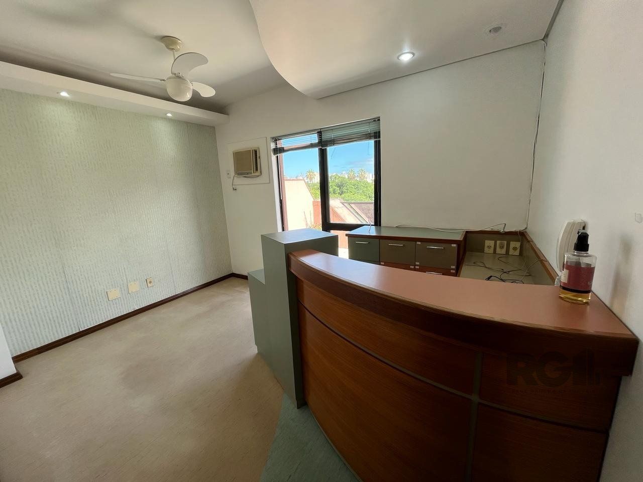 Conjunto Comercial-Sala à venda com 1 quarto, 56m² - Foto 3