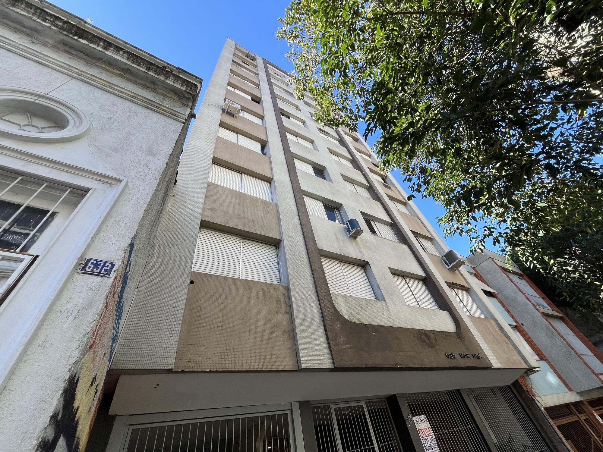 Vista para o Guaiba - Um quarto, cozinha e banheiro na Duque de Caxias - Centro