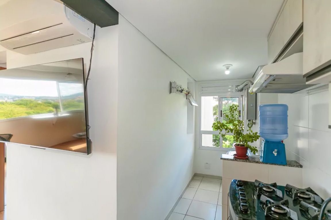 Apartamento de 2 quartos, suíte e 1 vaga de garagem no bairro Tristeza em POA — foto 5