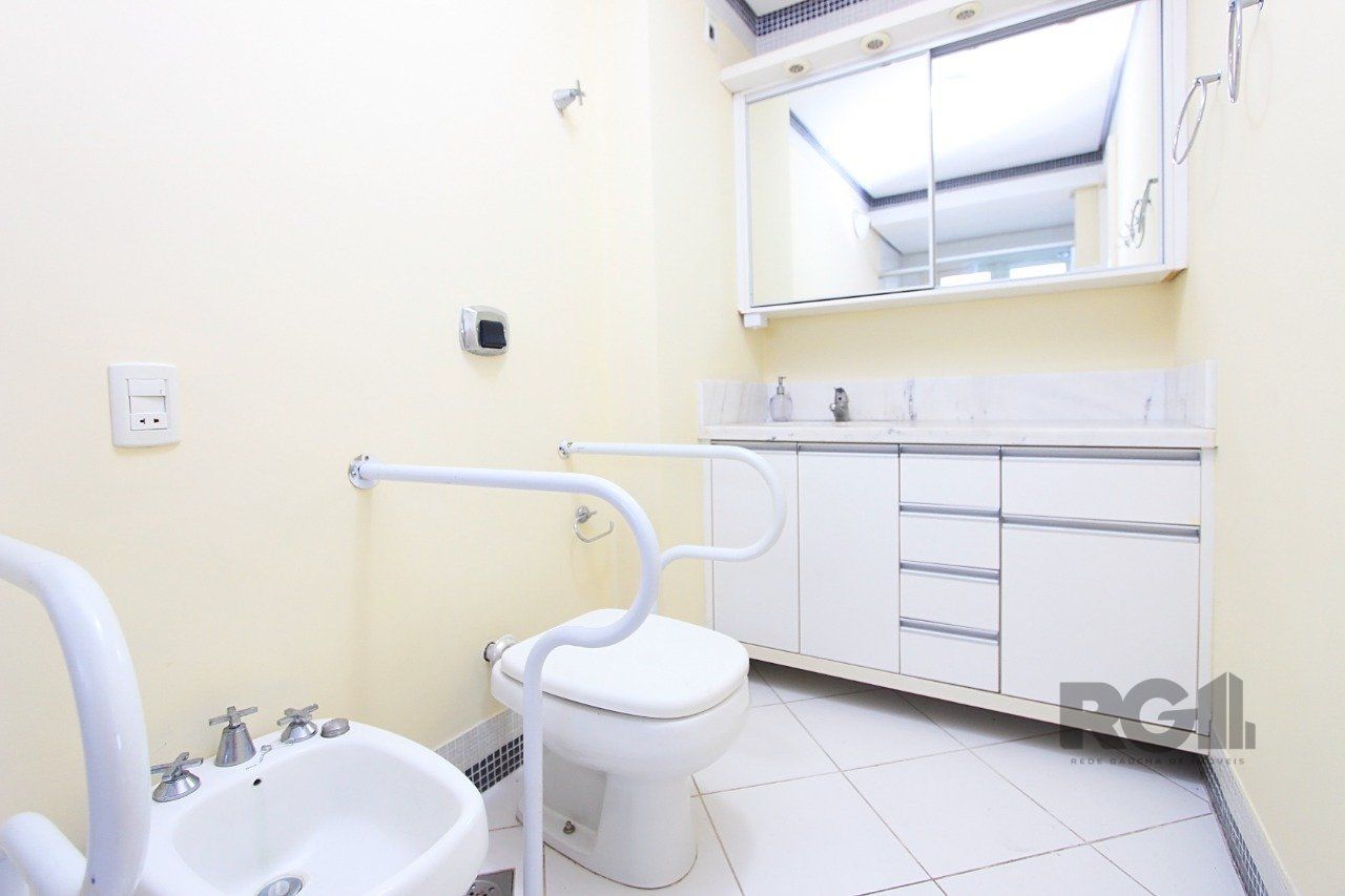 Apartamento à venda com 3 quartos, 187m² - Foto 12