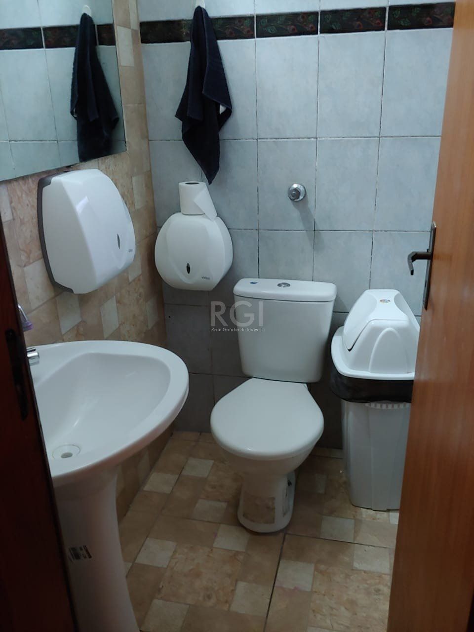 Casa, 3 quartos, 250 m² - Foto 24