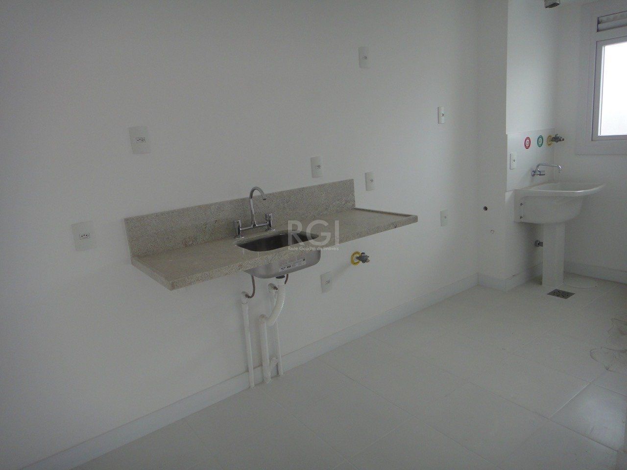 Apartamento à venda com 2 quartos, 60m² - Foto 9