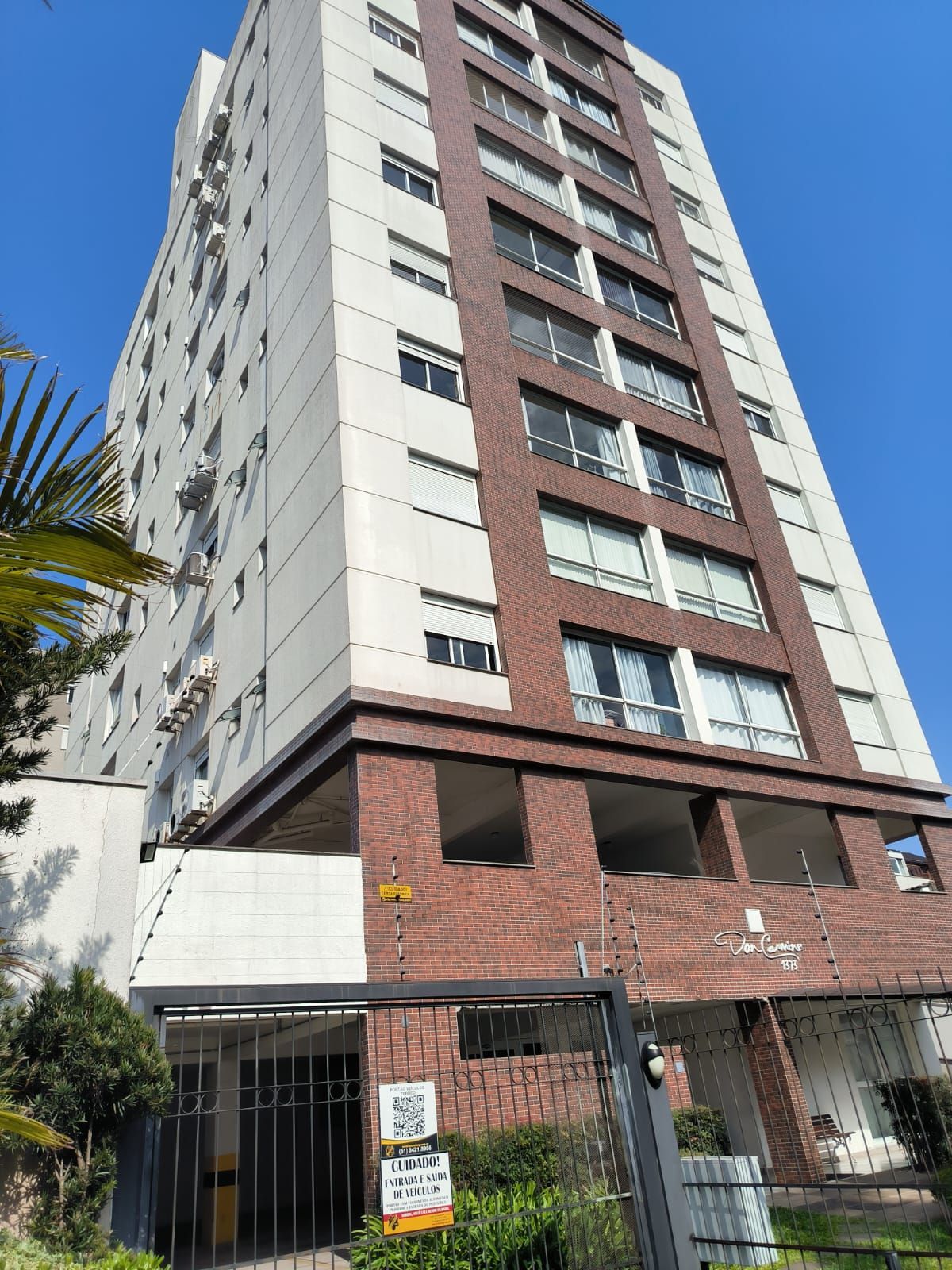 Apartamento à venda com 41m², 1 quarto, 1 vaga no bairro Menino Deus em Porto Alegre