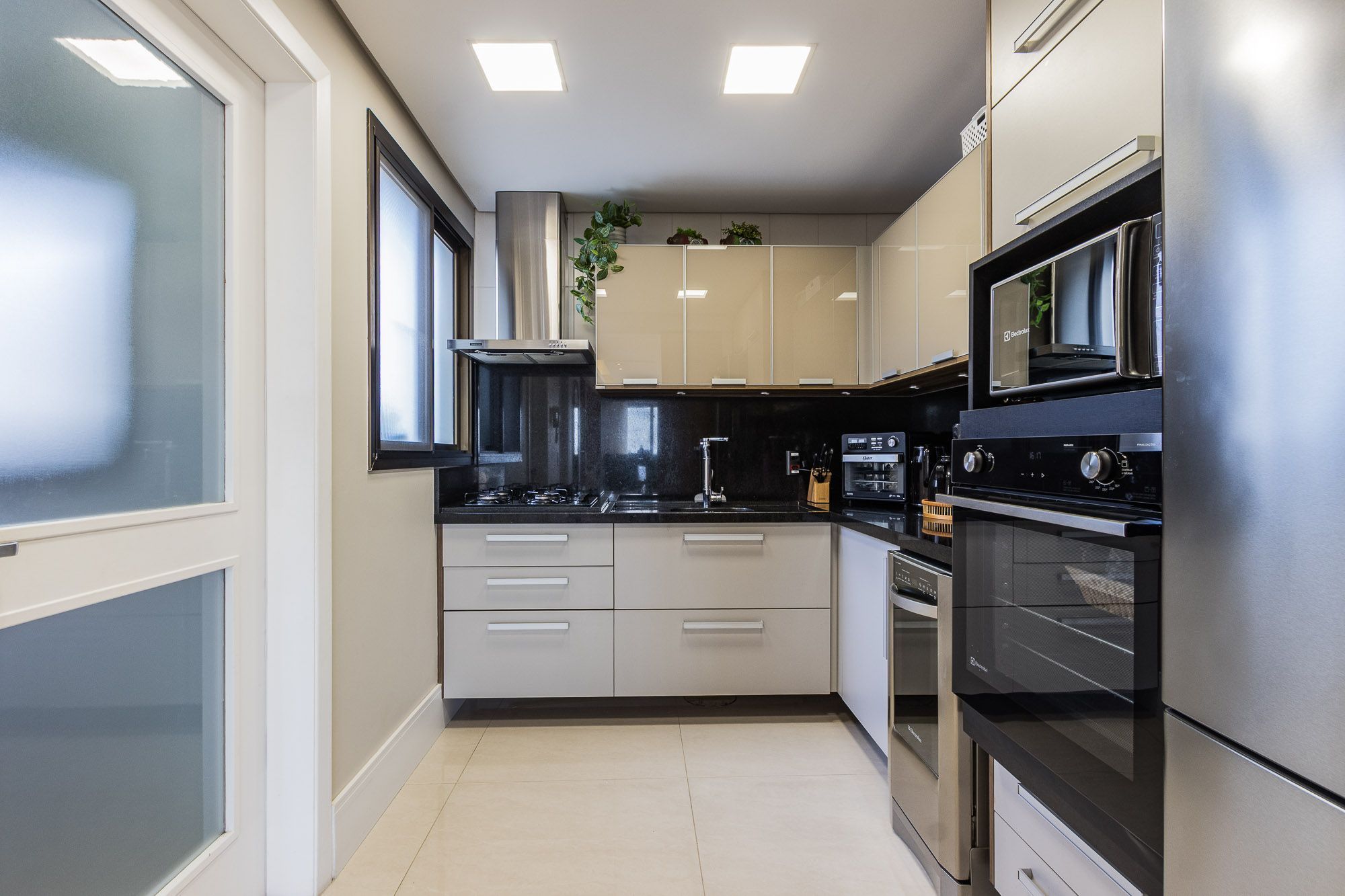 Apartamento à venda com 3 quartos, 123m² - Foto 14