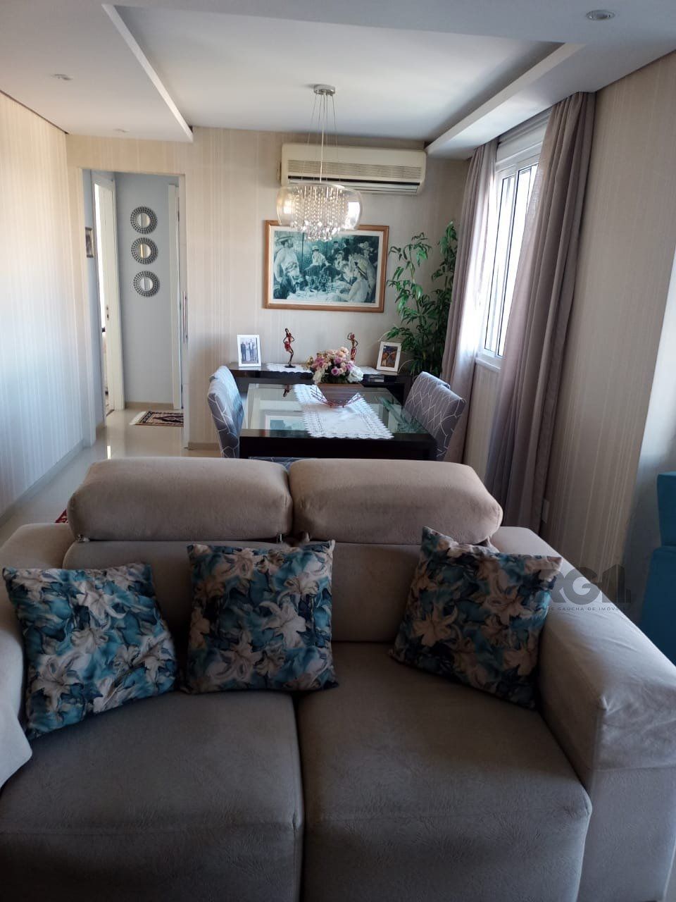 Apartamento à venda com 82m², 2 quartos, 1 suíte, 1 vaga no bairro Passo d'Areia em Porto Alegre
