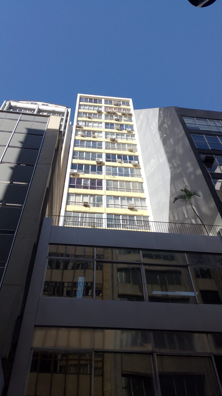 Sala Comercial 1 dormitório no bairro Centro