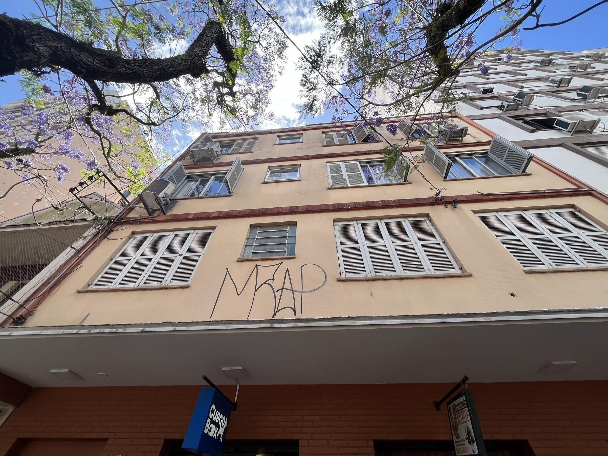 Apartamento de 2 quartos no bairro Cidade Baixa em Porto Alegre