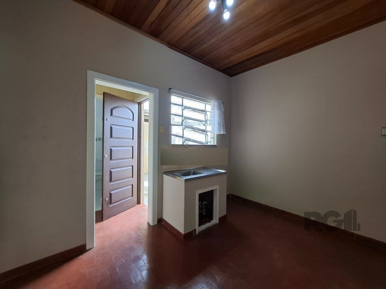Casa à venda com 2 quartos, 90m² - Foto 10