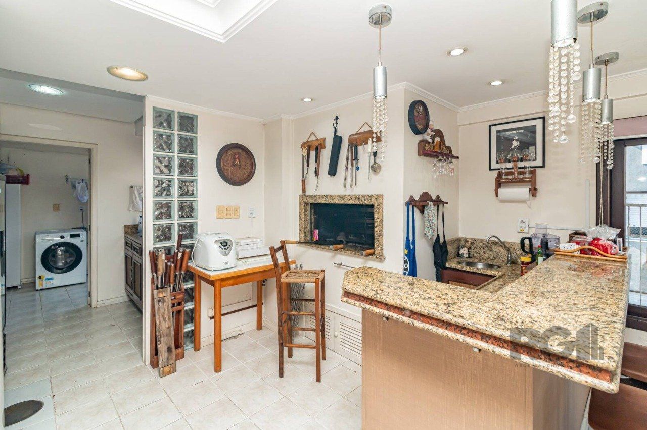 Cobertura à venda com 3 quartos, 188m² - Foto 2