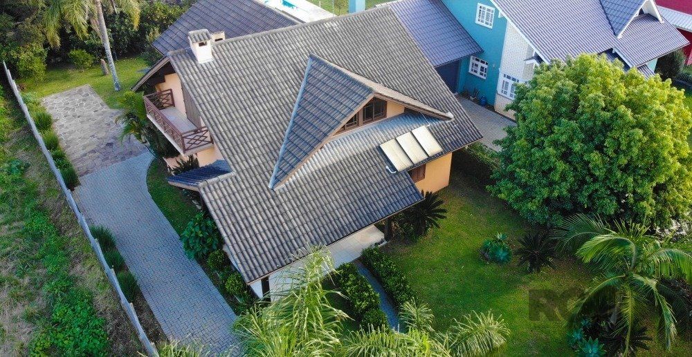 Casa à venda com 3 quartos, 200m² - Foto 23