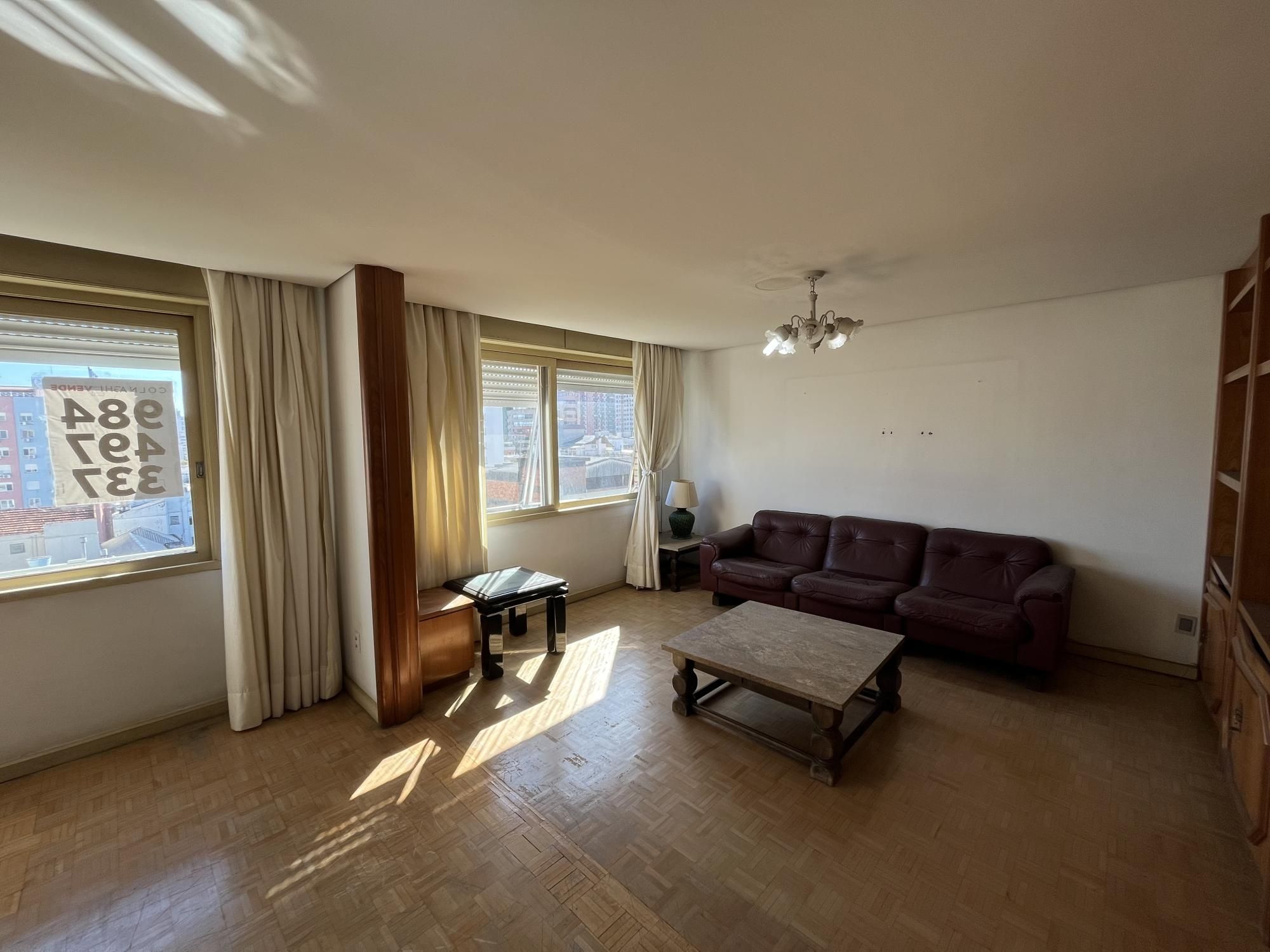 Apartamento à venda com 3 quartos, 227m² - Foto 7