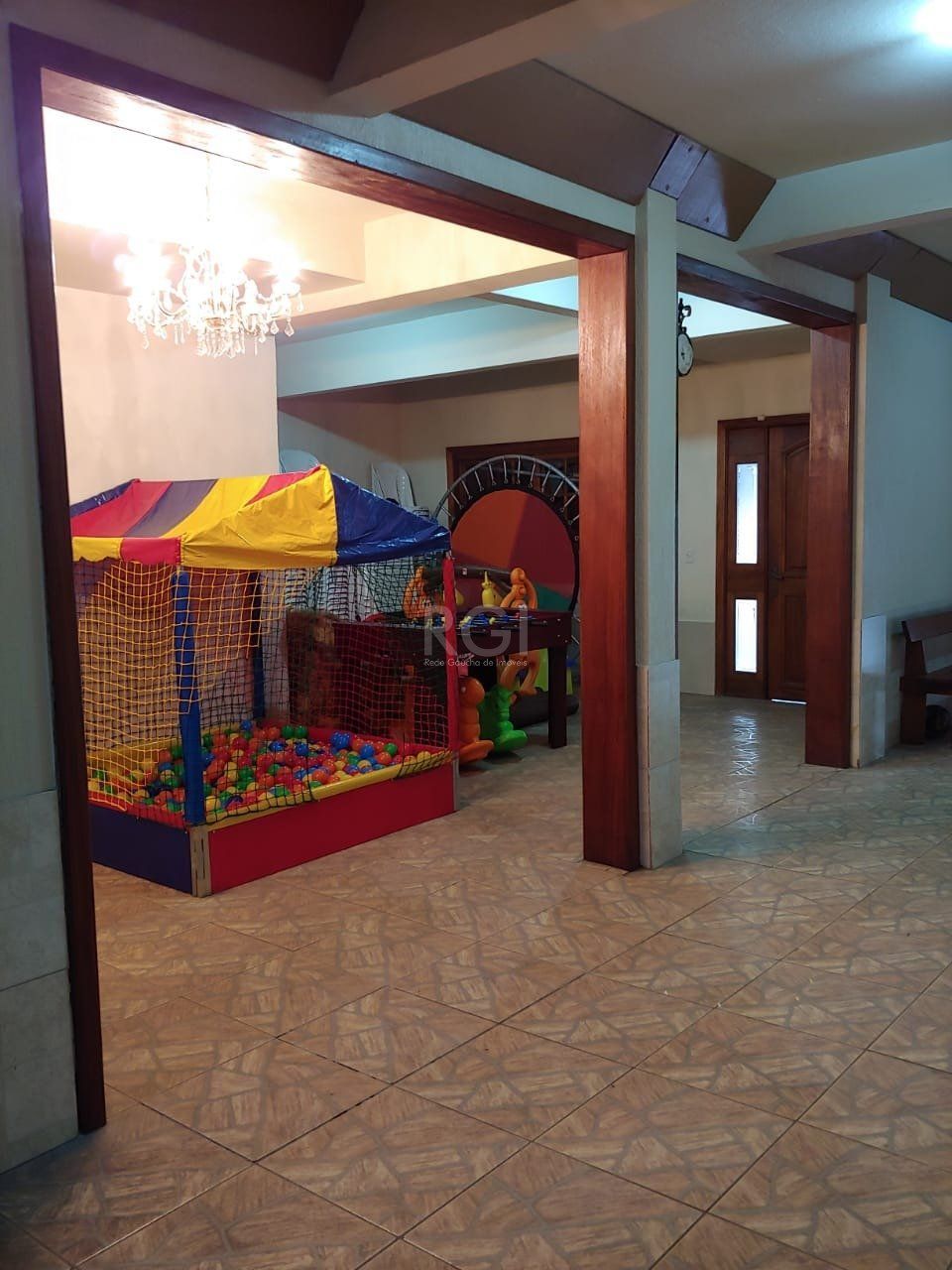 Casa, 3 quartos, 250 m² - Foto 11