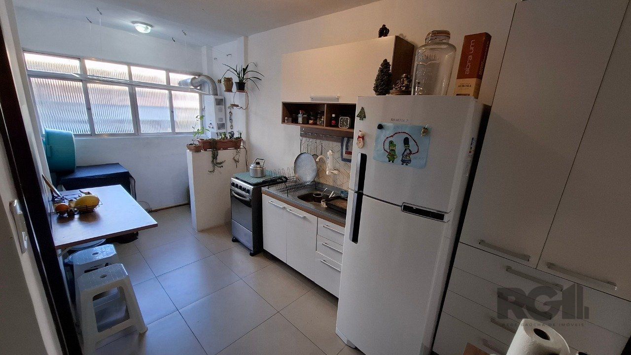 Apartamento à venda com 83m², 2 quartos no bairro Vila Ipiranga em Porto Alegre