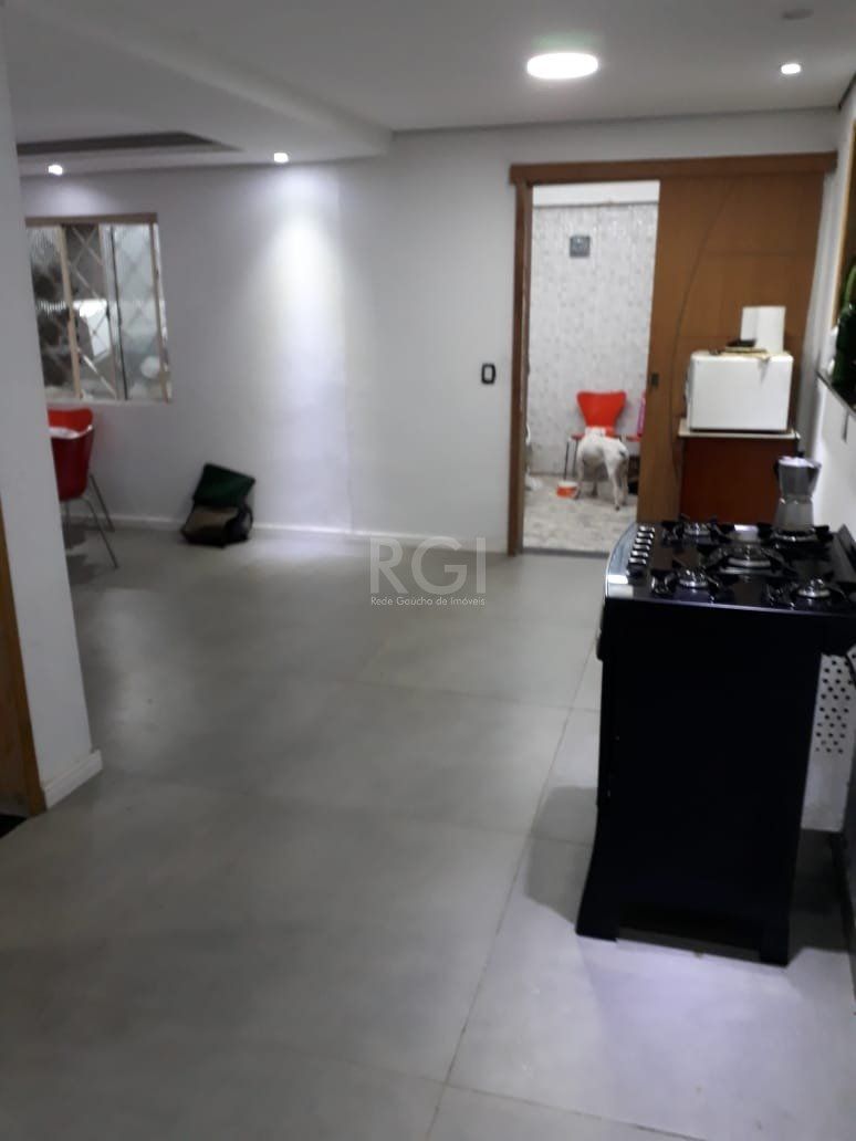Casa à venda com 4 quartos, 230m² - Foto 10