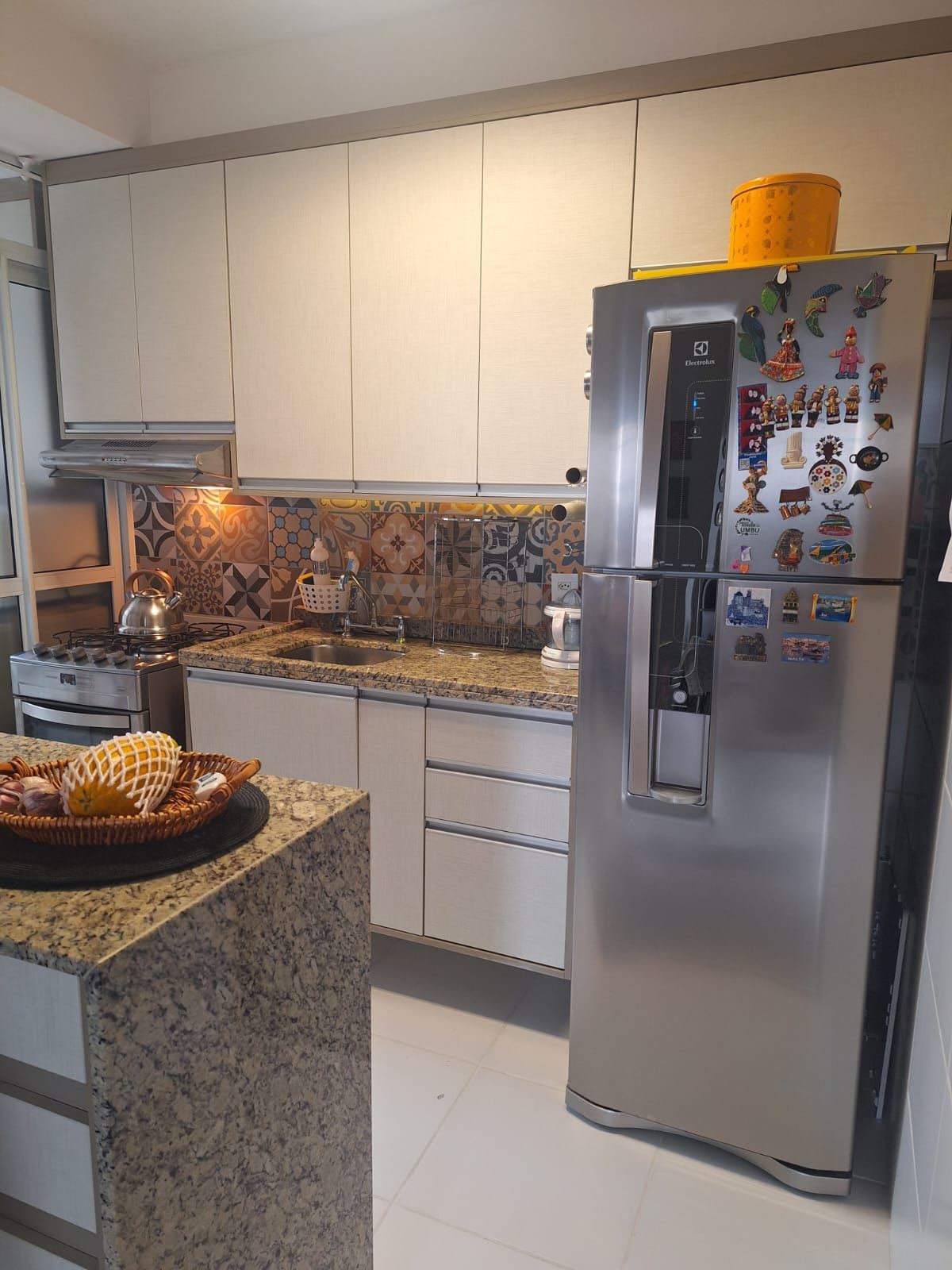 Apartamento à venda com 3 quartos, 75m² - Foto 11