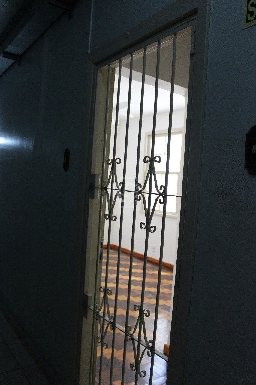 Apartamento à venda com 2 quartos, 56m² - Foto 25