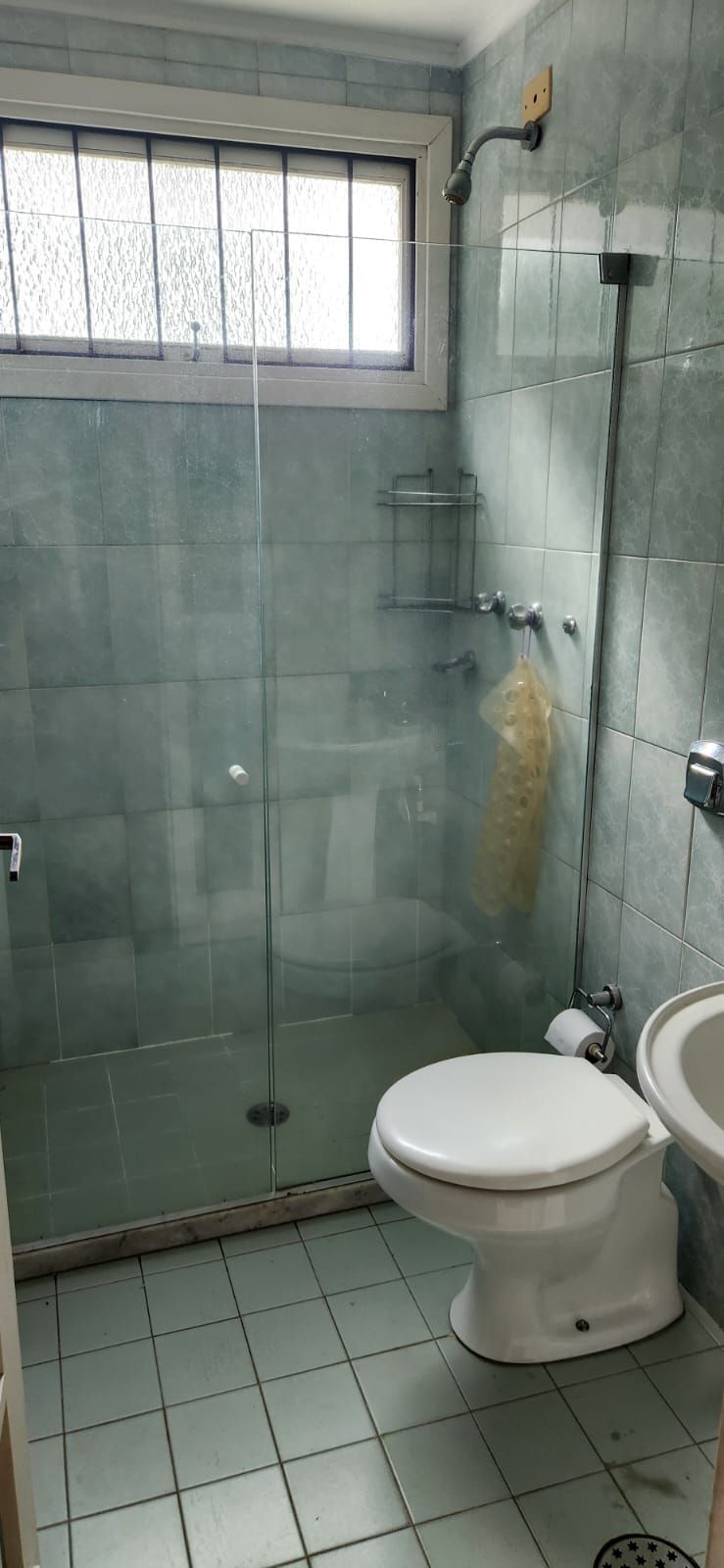 Apartamento de 3 quartos, suíte 1 vaga de garagem bairro Santana em Porto Alegre