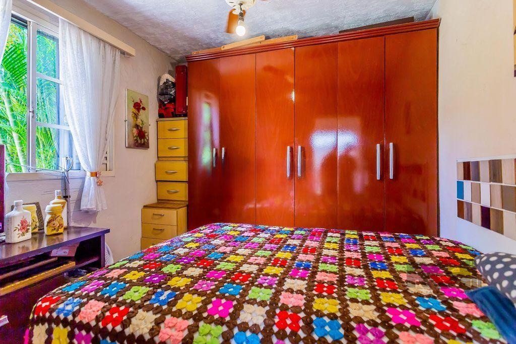 Casa à venda com 3 quartos, 120m² - Foto 13
