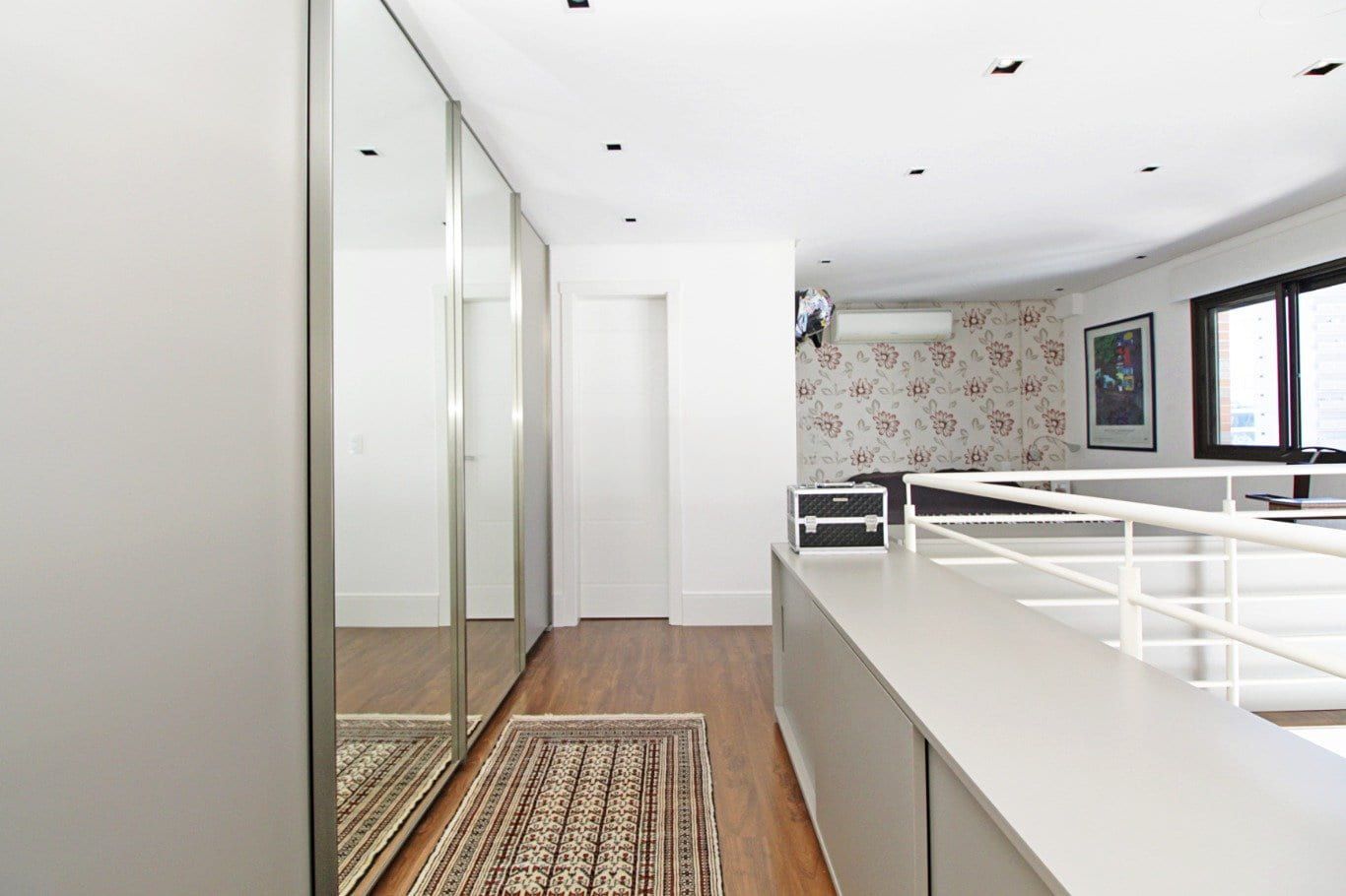 Apartamento à venda com 1 quarto, 67m² - Foto 11