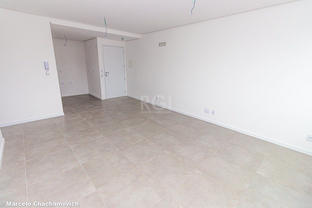 Apartamento à venda com 2 quartos, 68m² - Foto 6