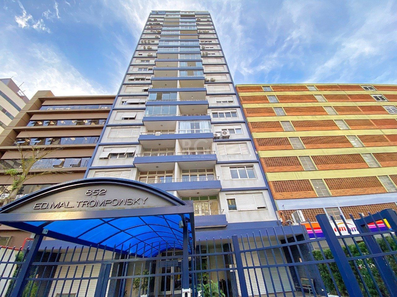 Apartamento à venda com 156m², 3 quartos no bairro Centro Histórico em Porto Alegre