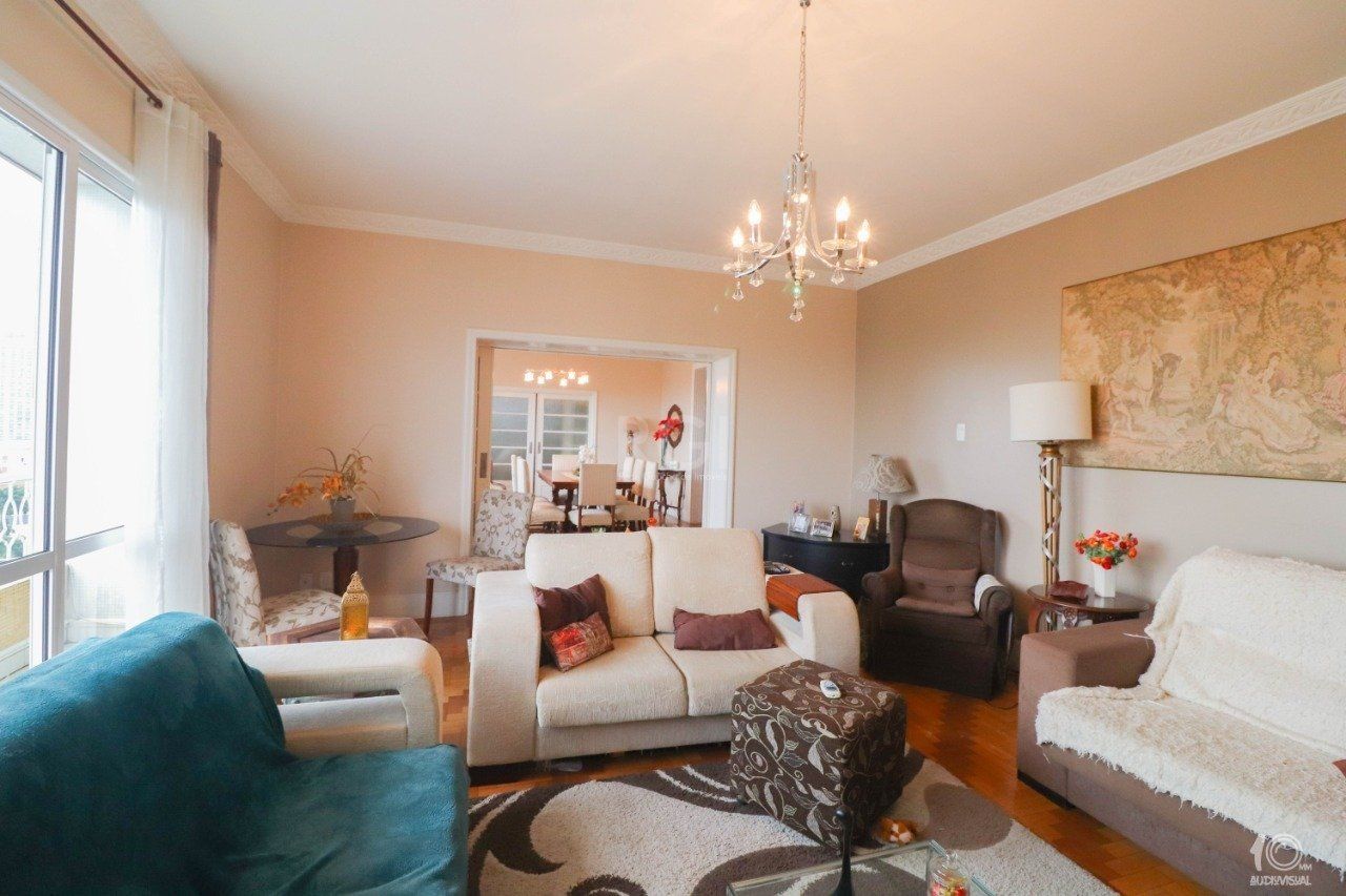 Apartamento à venda com 3 quartos, 233m² - Foto 4