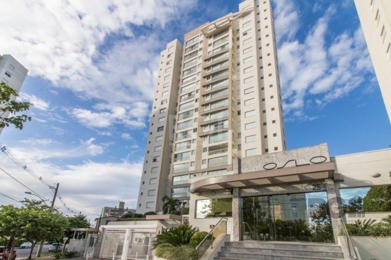 Apartamento 3 dormitórios, 3 suítes, 148 m² de área privativa e 2 vaga(s) de garagem. Localizado na Rua/Av. Doutor Joao Satt, no bairro Jardim Europa em Porto Alegre.											