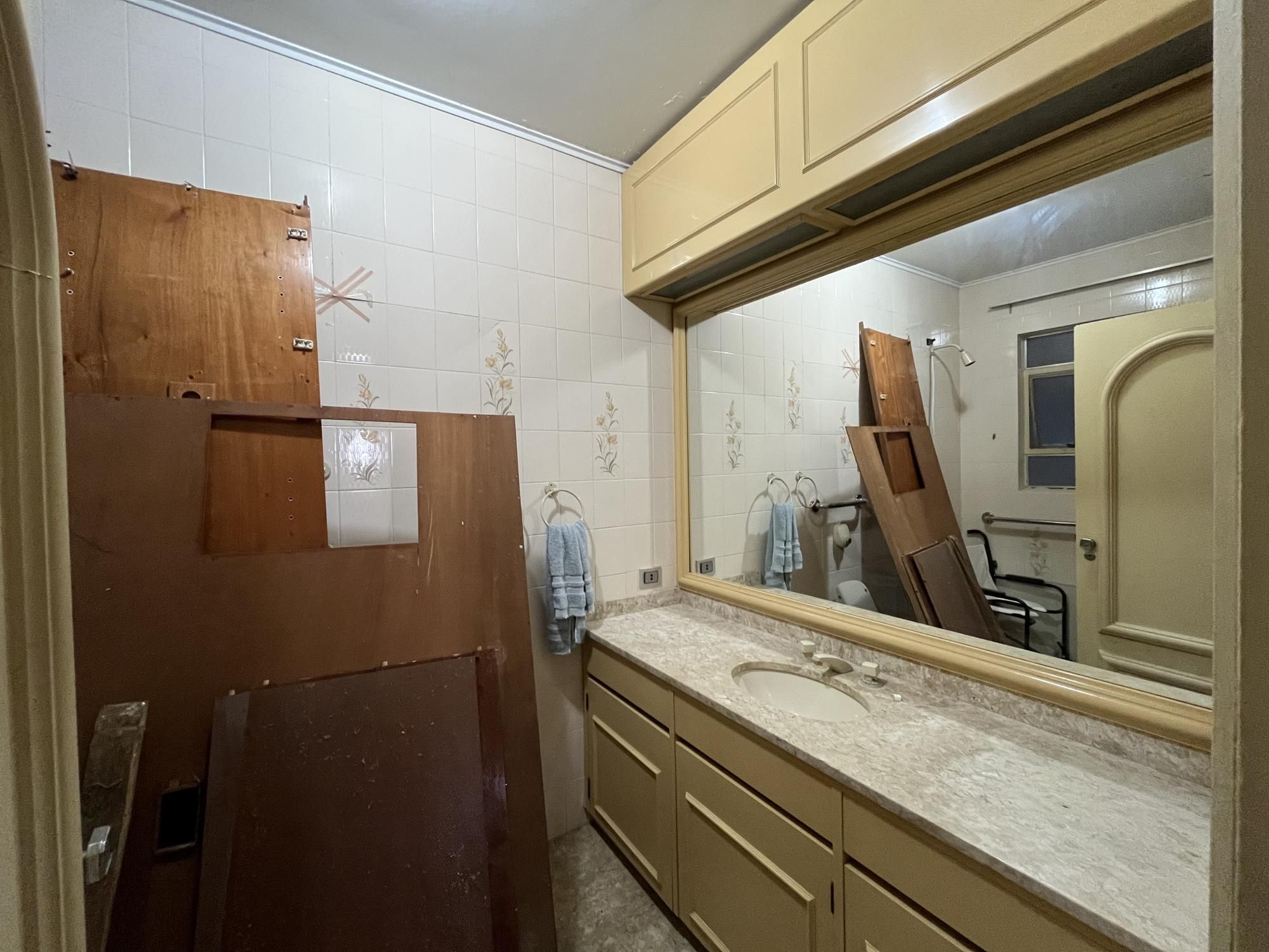 Apartamento à venda com 3 quartos, 227m² - Foto 19