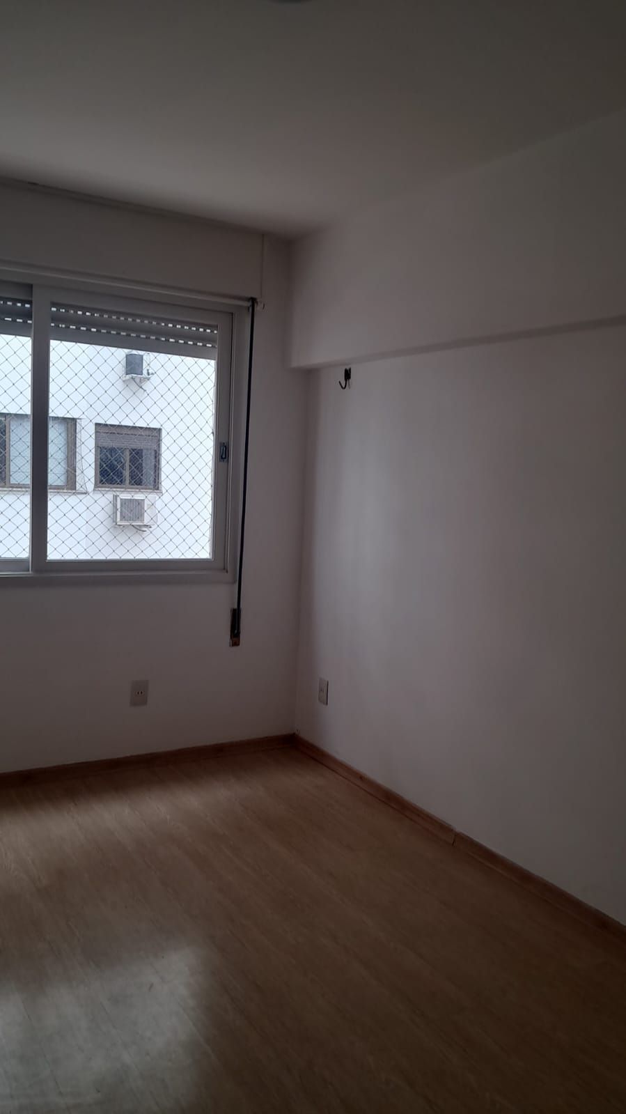 Cobertura de 3 quartos, suíte e 1 vaga de garagem no bairro Bom Fim em POA/RS