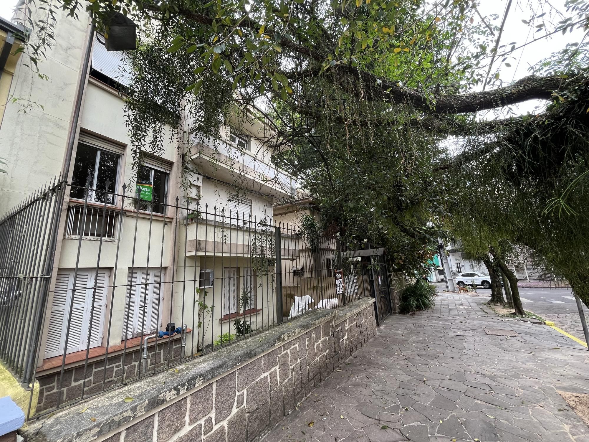Apartamento à venda com 3 quartos, 103m² - Foto 2