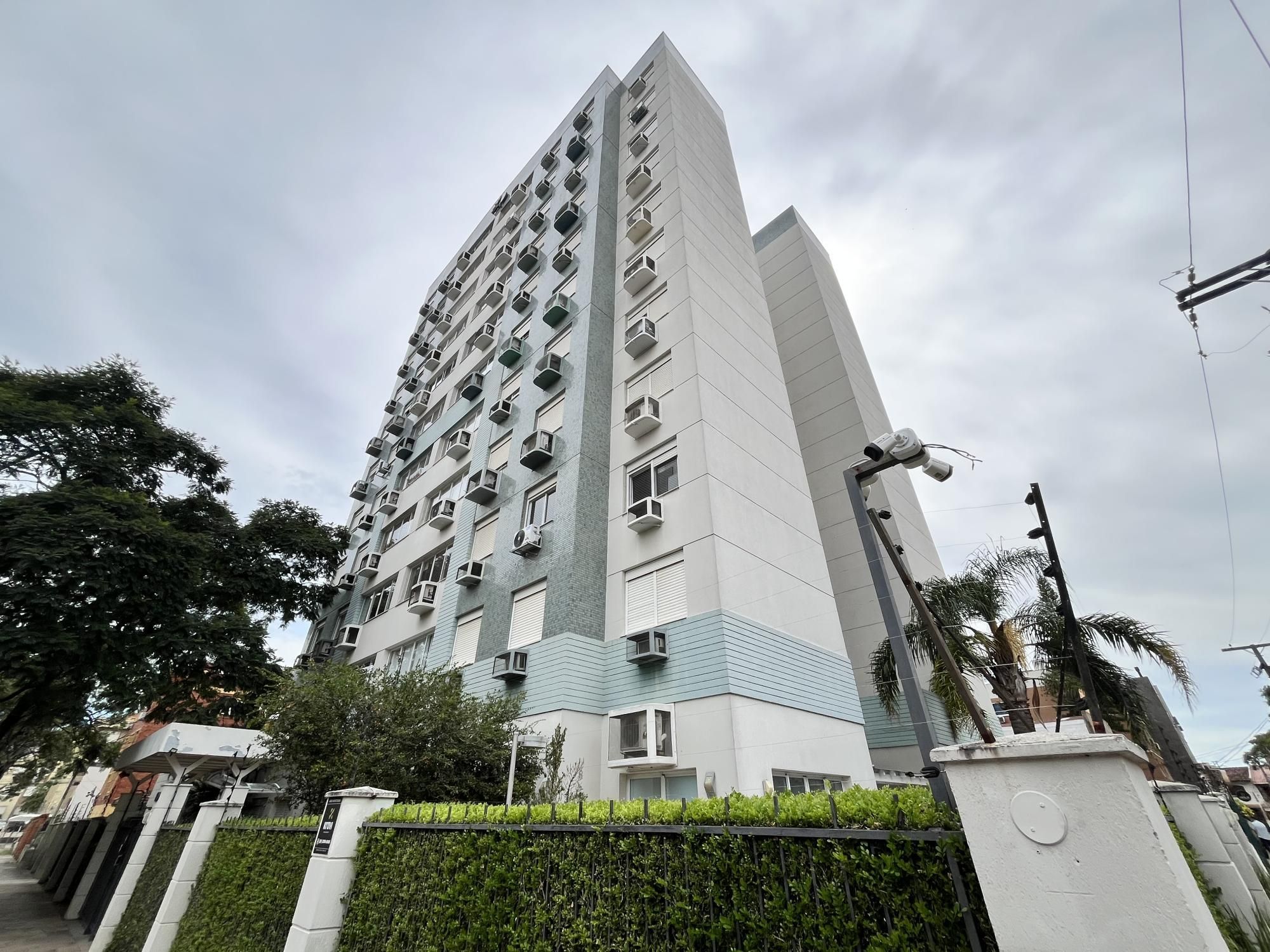 Apartamento de 3 quartos, suíte e 1 vaga de garagem no bairro Jardim Botânico