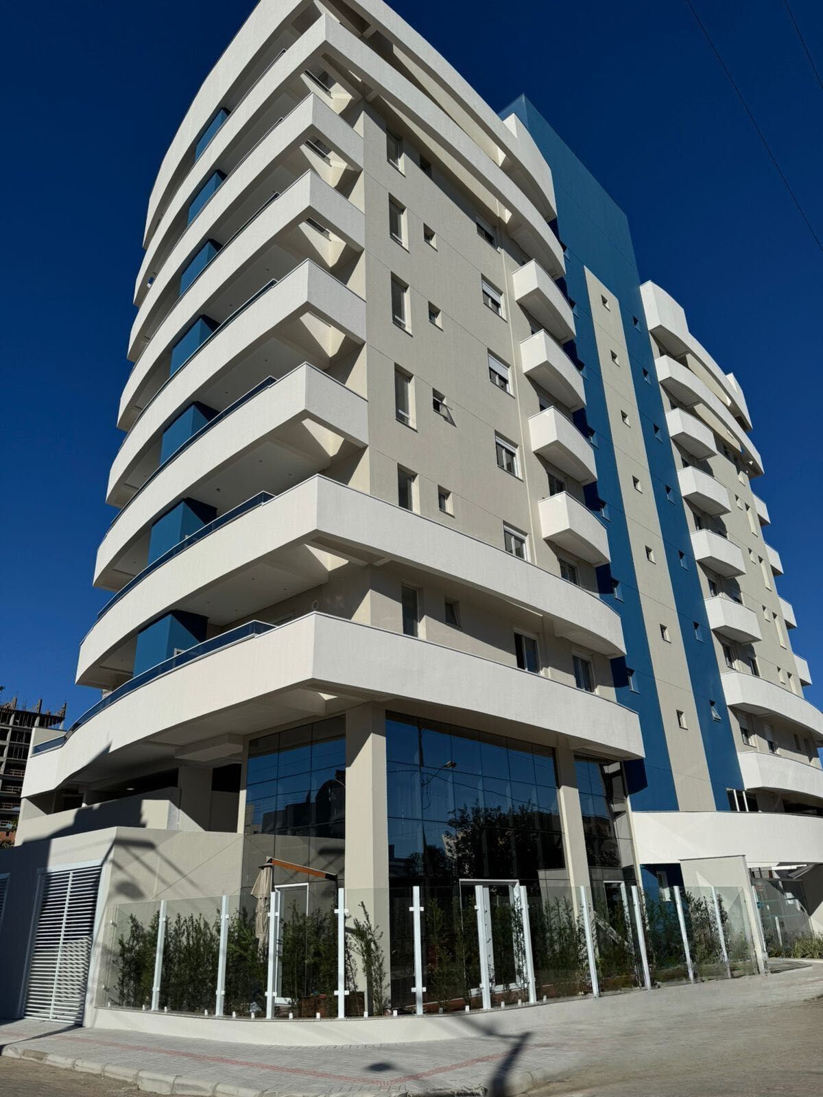 Apartamento para alugar  no Itacolomi - Balneário Piçarras, SC. Imóveis