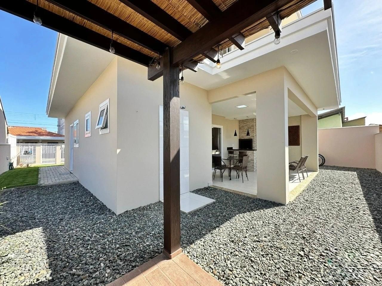 Sobrado com 3 Dormitórios à venda, 183 m² por R$ 1.490.000,00 Sobrado com 3 Dormitórios à venda, 183 m² por R$ 1.490.000,00