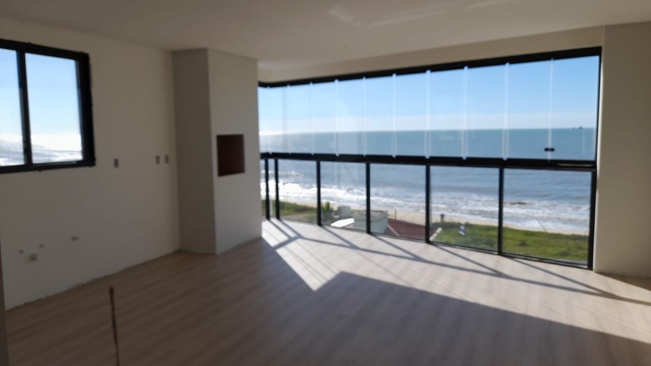 Apartamento  venda  no Itacolomi - Balnerio Piarras, SC. Imveis