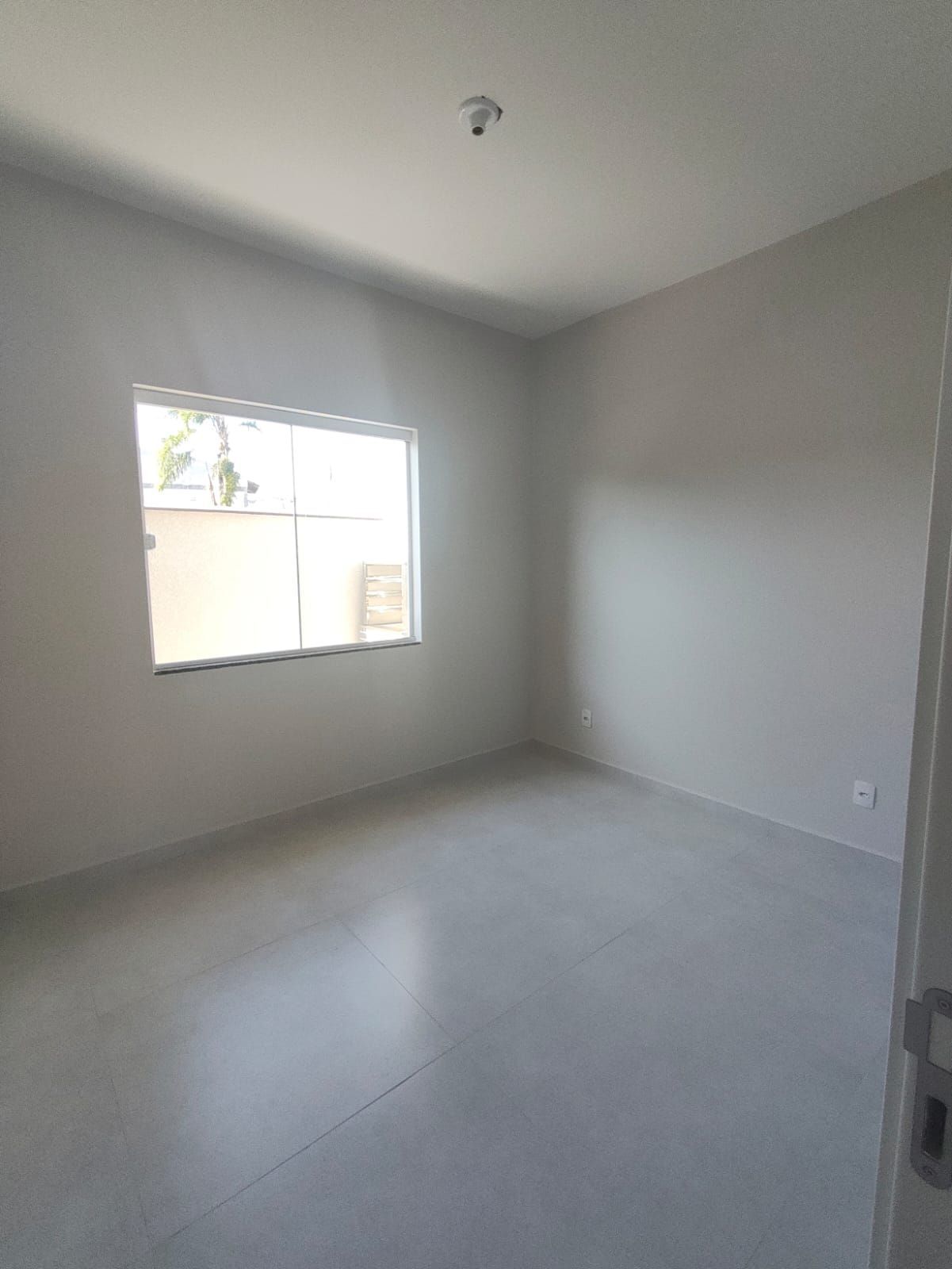 Casa com 2 Dormitórios à venda, 51 m² por R$ 398.000,00 Casa com 2 Dormitórios à venda, 51 m² por R$ 398.000,00