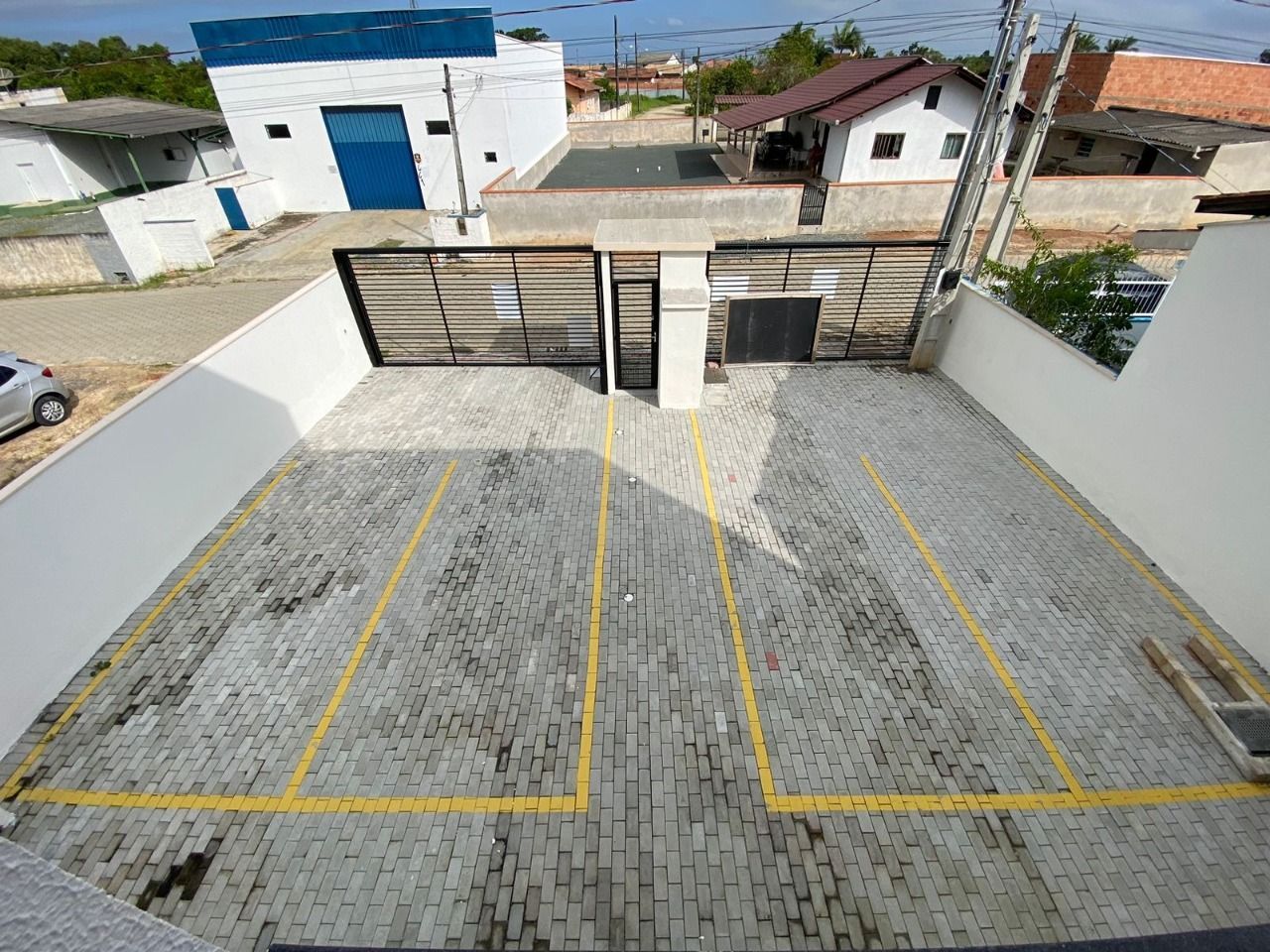 1718904308