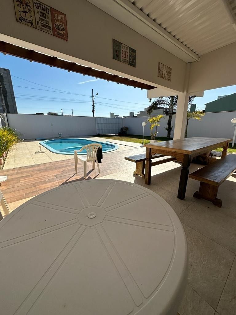 Sobrado, 5 quartos, à venda, 210 m², Itacolomi - Balneário Piçarras — foto 2