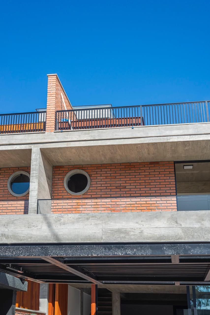 Sobrado, 3 quartos, à venda, 187 m², Itacolomi - Balneário Piçarras — foto 2