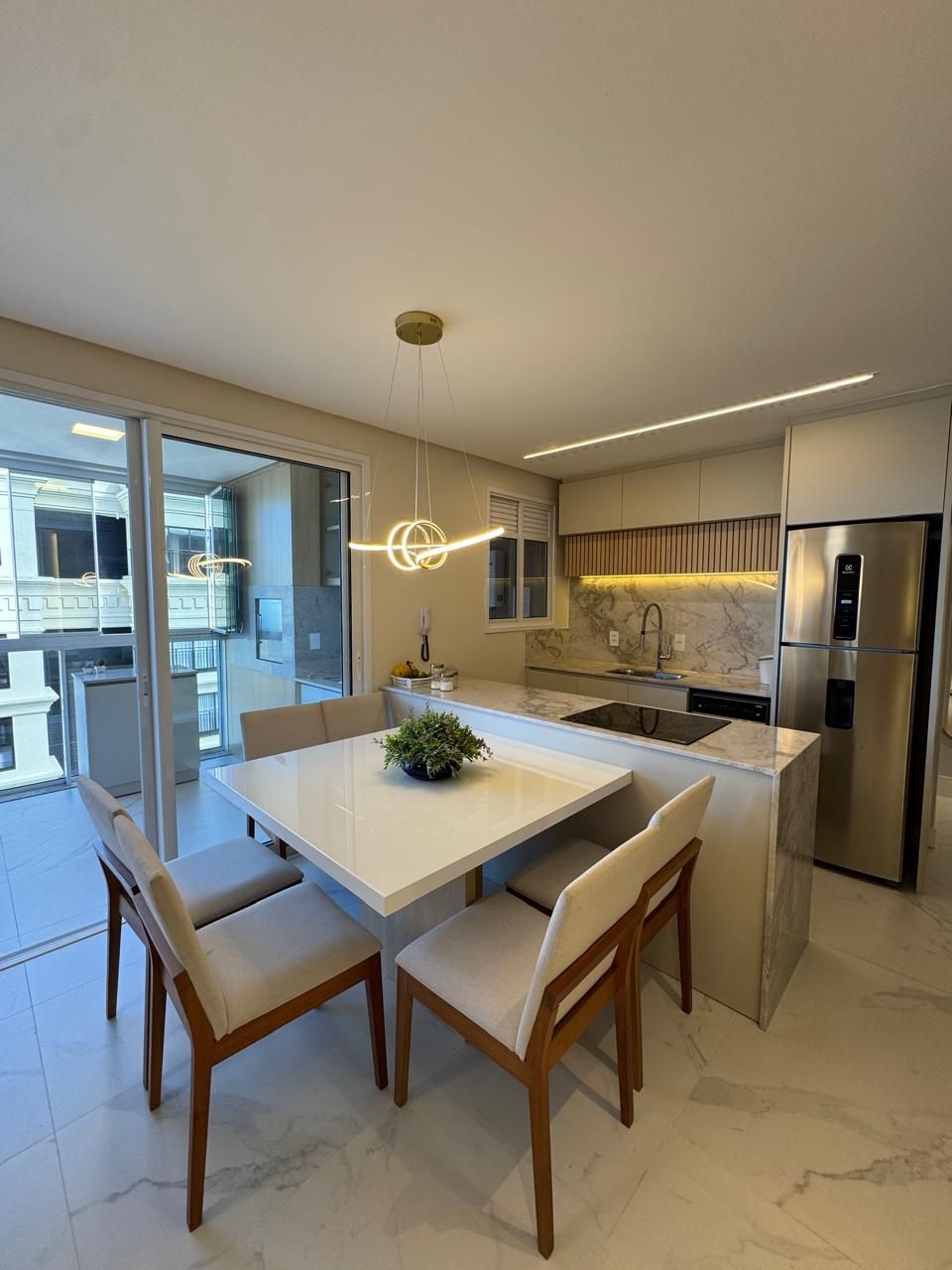 Apartamento à venda  no Itacolomi - Balneário Piçarras, SC. Imóveis